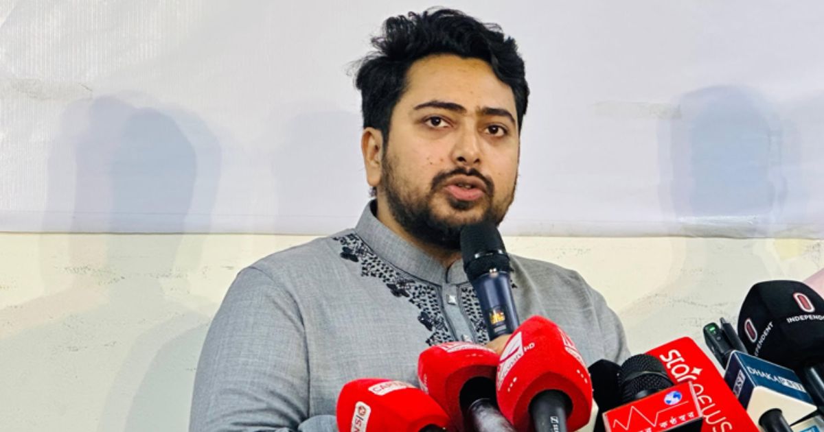 জনগণের সঙ্গে বেইমানি করছে সরকার