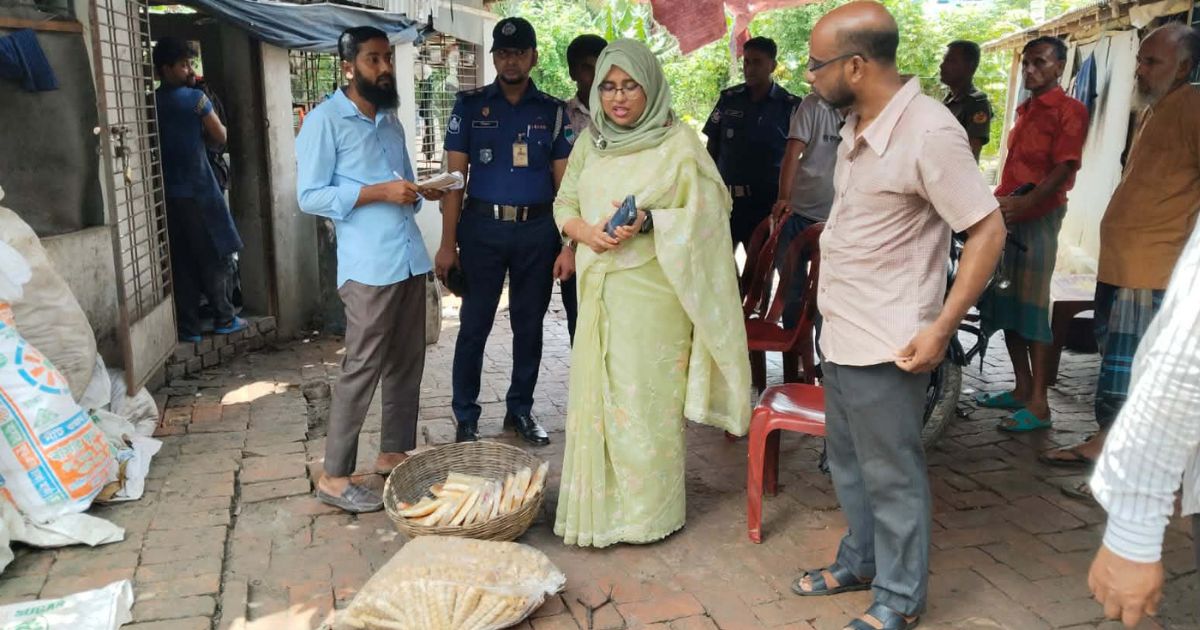 শ্যামনগরে তিন বেকারিকে ২৫ হাজার টাকা জরিমানা