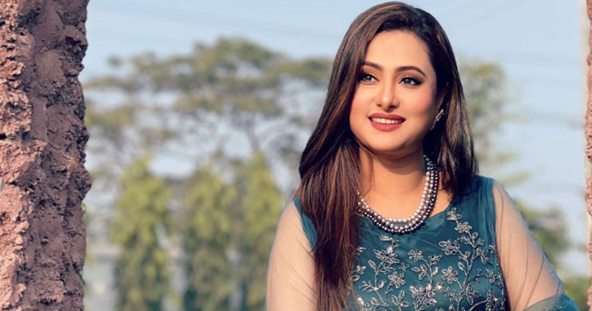 খলনায়িকার চরিত্রে অভিনয় করতে চান পূর্ণিমা