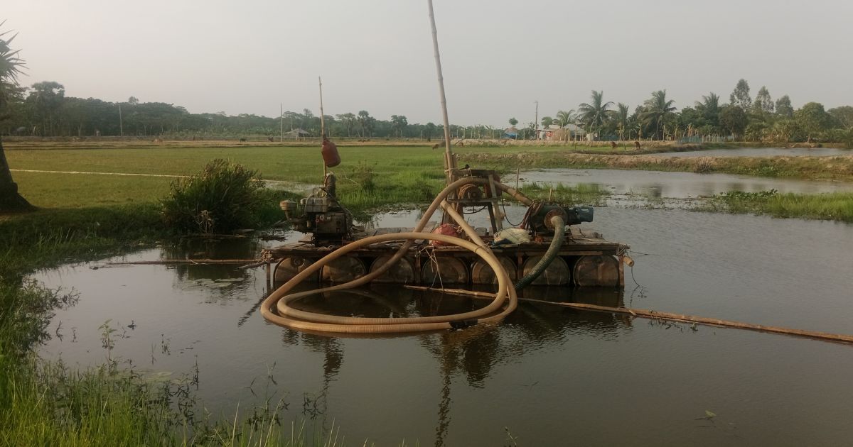 বরগুনায় অবৈধ ড্রেজারের দাপটে বিপন্ন বিভিন্ন নদী-খাল 